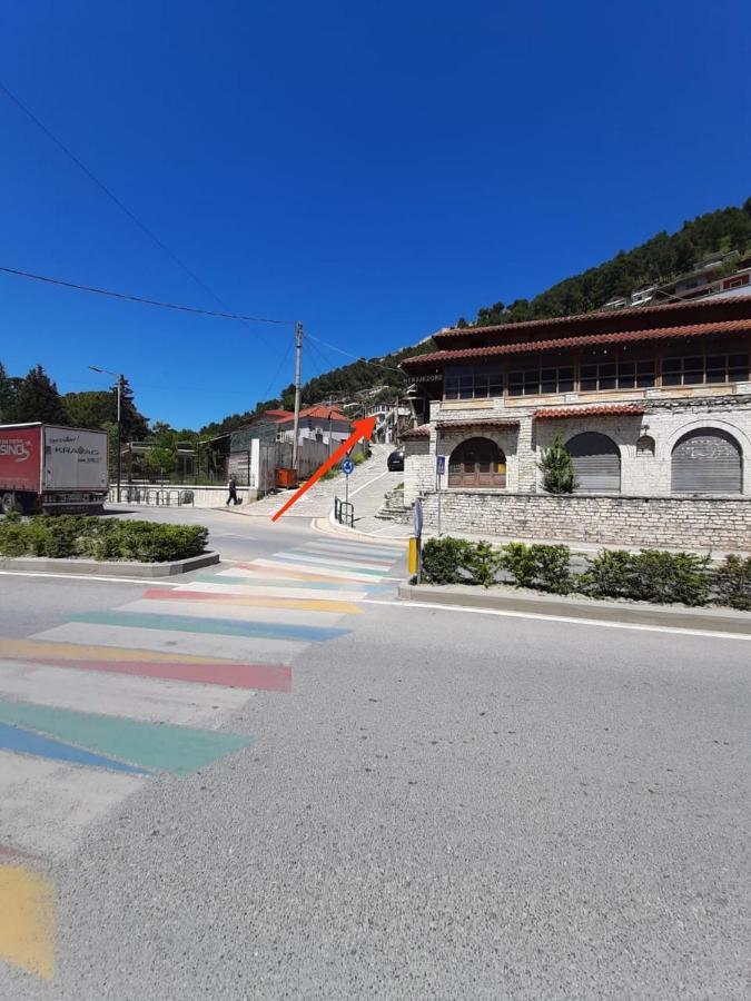 Guest House Noah&Kristel Berat Exterior photo