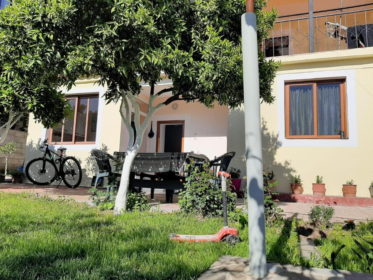 Guest House Noah&Kristel Berat Exterior photo