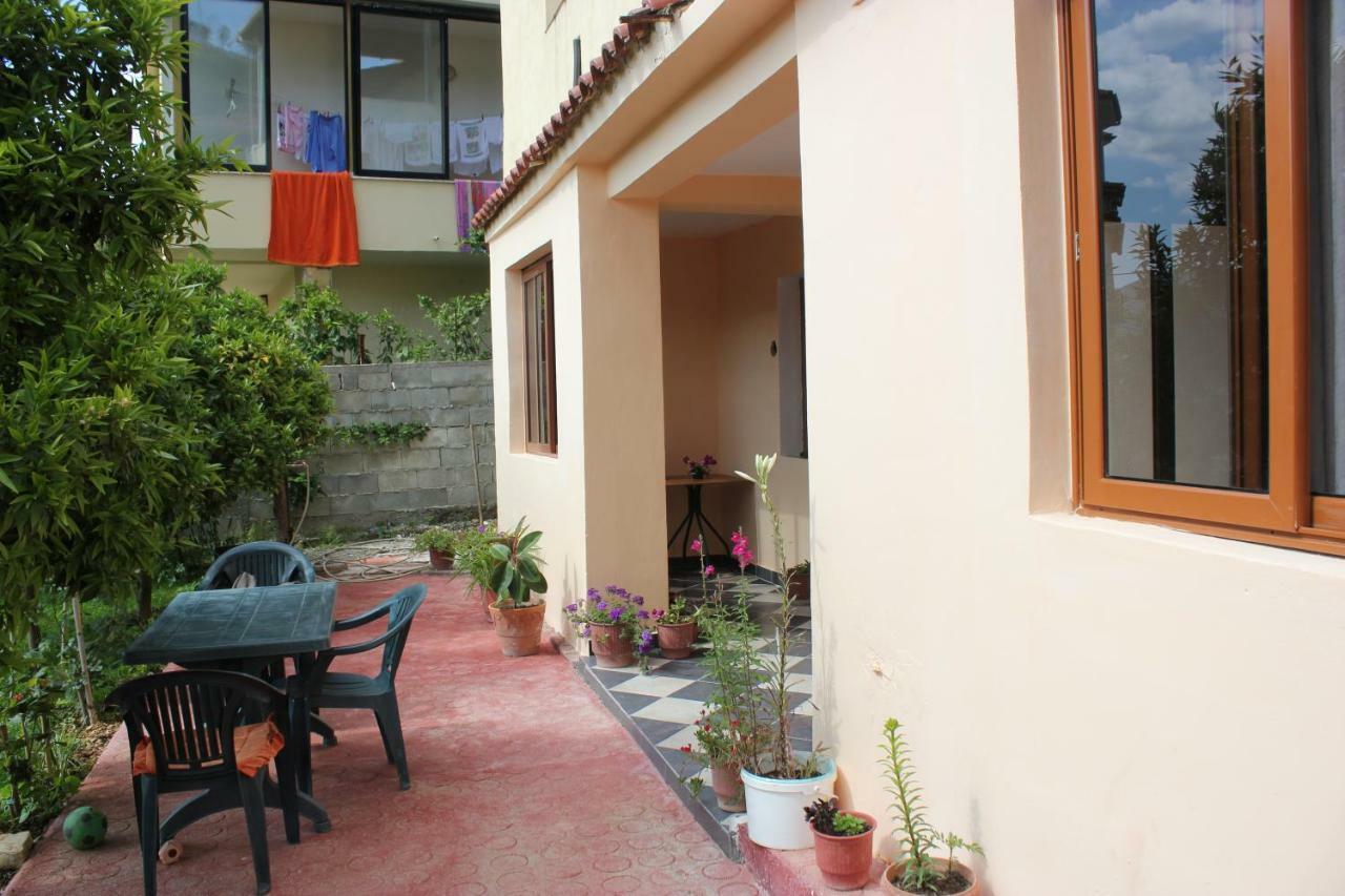 Guest House Noah&Kristel Berat Exterior photo